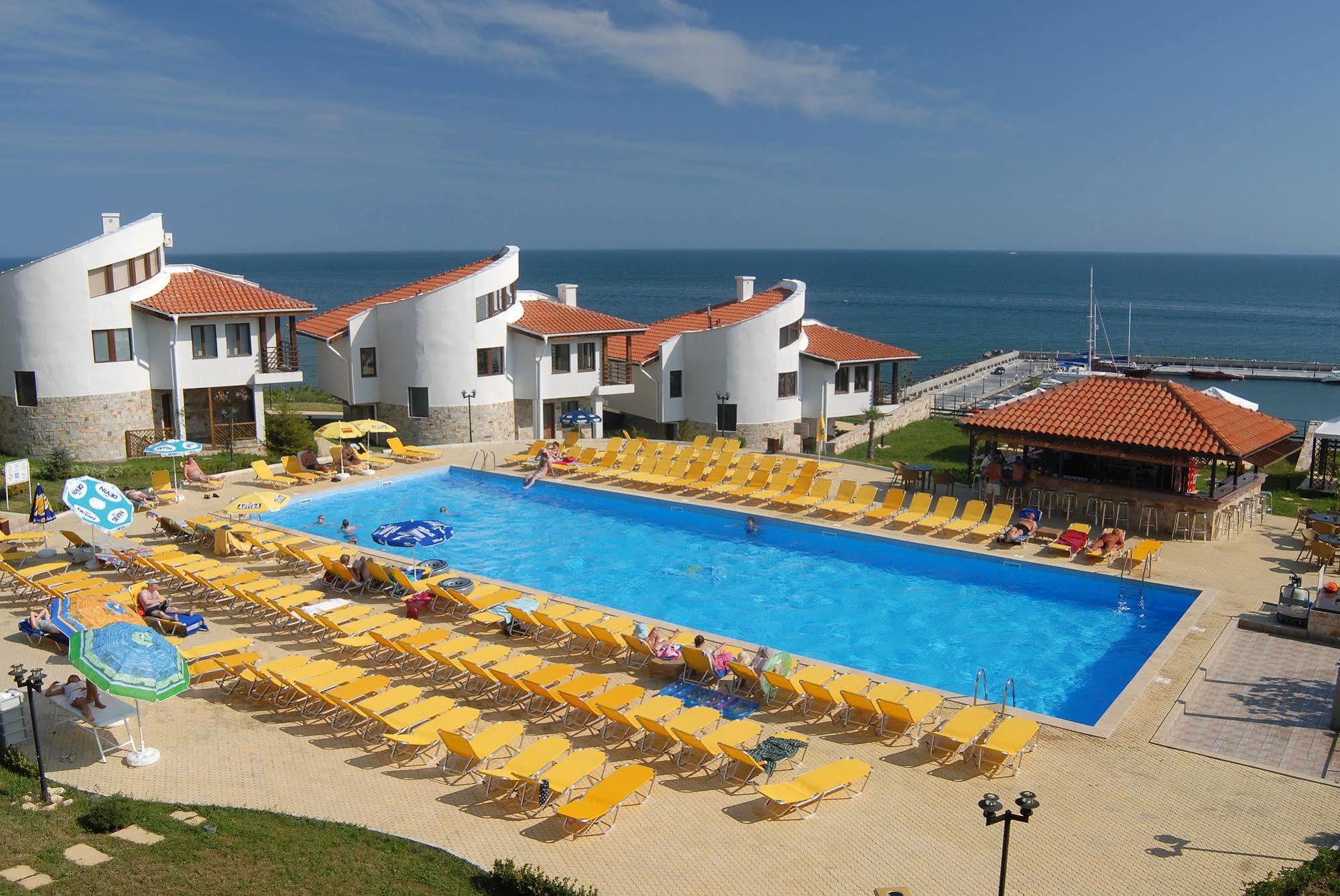 Diamond Apartments Sveti Vlas Exterior photo
